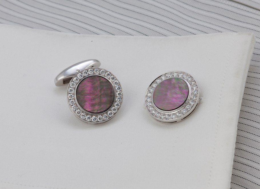 White Gold Black Mother of Pearl and Diamond Cuff Links