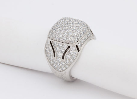 platinum diamond ring