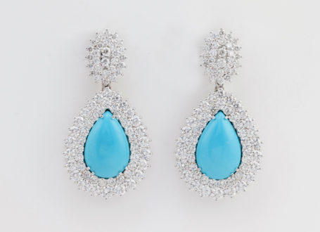 Earring Page Photo