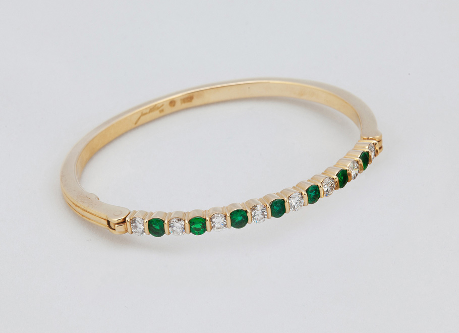 Yellow Gold Diamond and Emerald Bangle Bracelet
